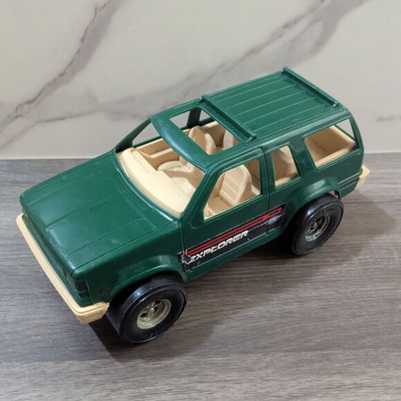 Vintage TootsieToy Green Plastic Ford Explorer Toy Car Model 4x4 SUV 10" - Picture 6 of 8